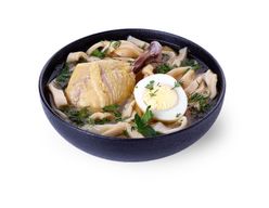 Куриный бульон с домашней лапшой