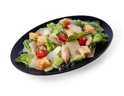 Салат "Цезарь" с куриной грудкой