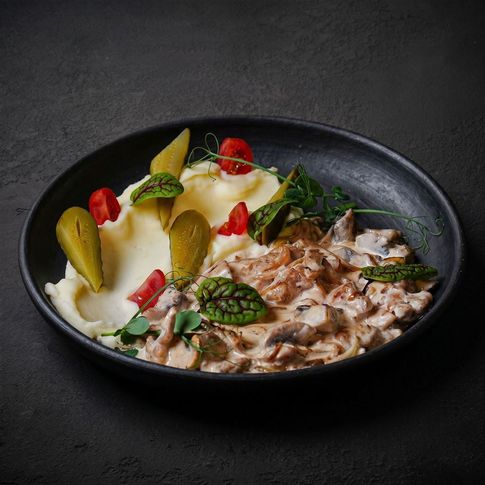 Курица по-строгановски