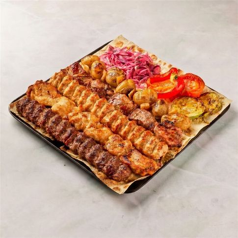 Мясное ассорти на углях