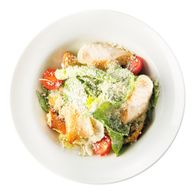 Салат "Цезарь с курицей"