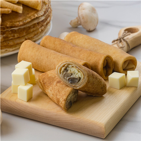 Блинчики с жульеном из курицы с грибами и моцареллой 4 шт.