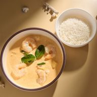 Карри с ананасом с креветками