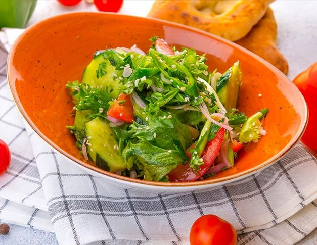 Овощной салат по-грузински