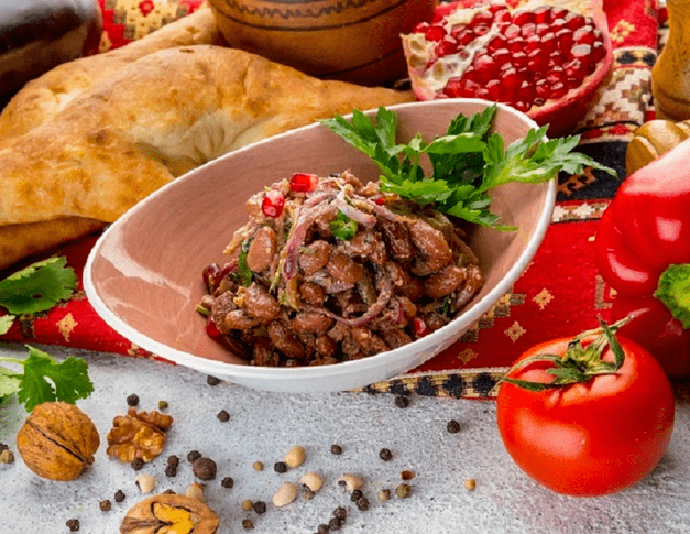 Салат Лобио с грецким орехом