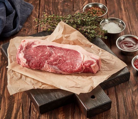 Стриплойн 350 стейк