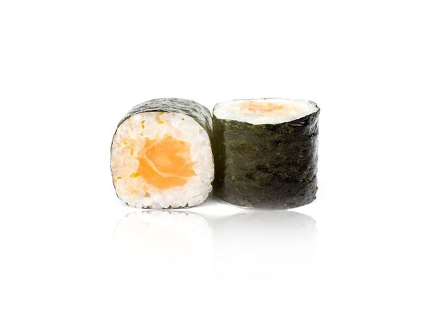 Ролл с лососем