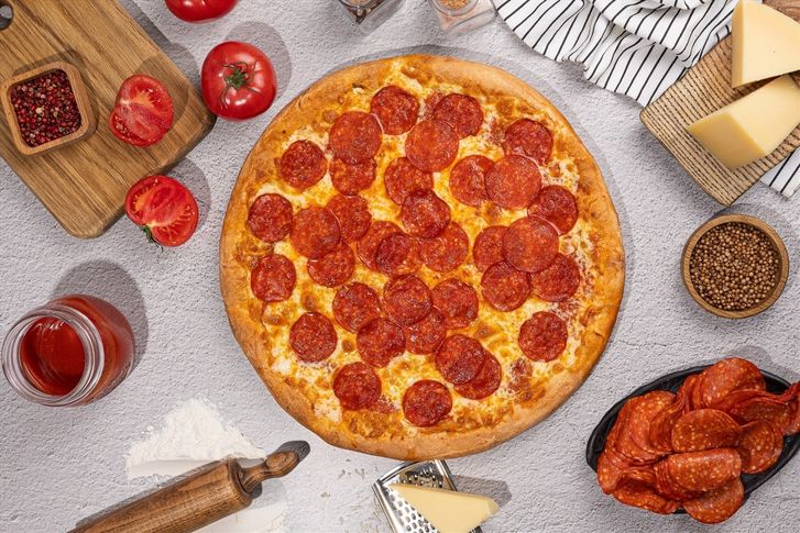Двойная Пепперони 20 см пышное тесто по промокоду 25APREL