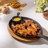 Куриные крылышки в медово-горчичном соусе