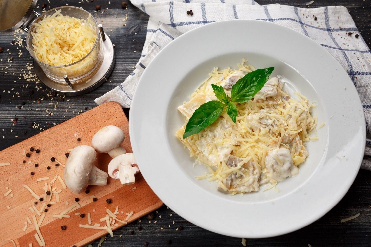 Равиоли с сыром и ветчиной по промокоду VIVATPIZZA