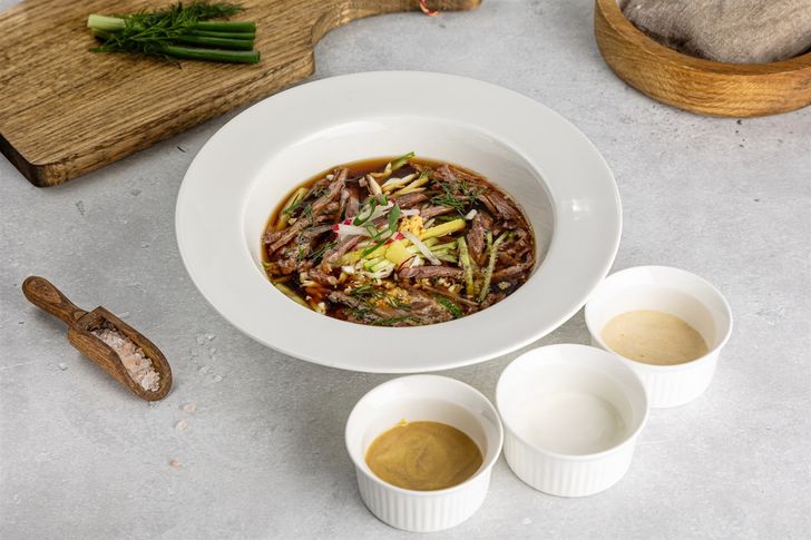 Окрошка на квасе с говядиной промо