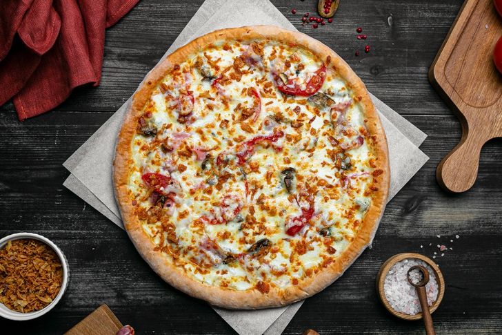 Пицца «Баварская» 20 см п/т в подарок по промокоду