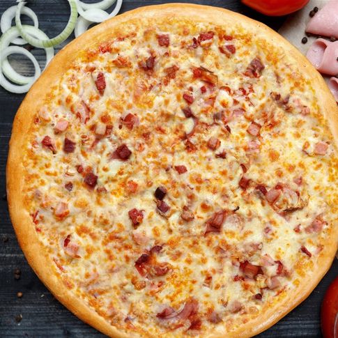 Пицца "Мясная делюкс" 36 см на пышном тесте посто