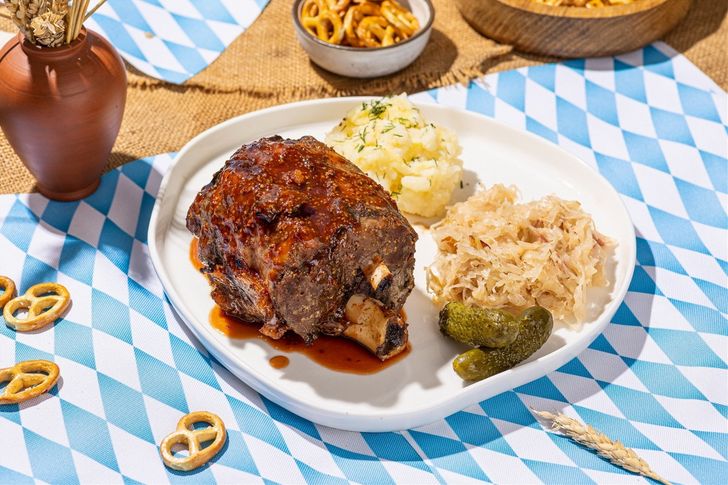 Пряная свиная рулька промо