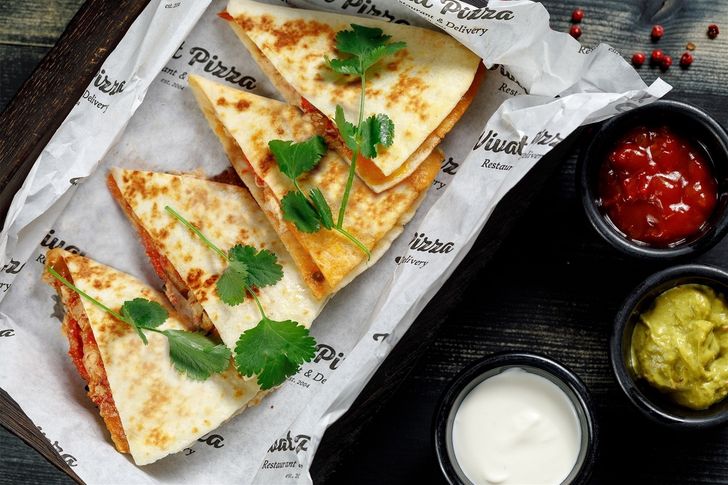 Кесадилья с цыпленком по промокоду 0808