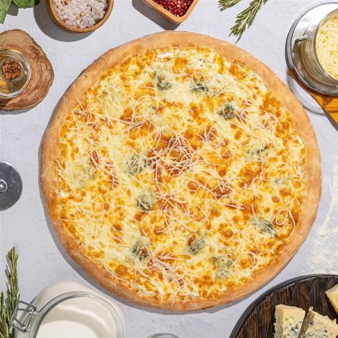 Пицца «4 сыра» 36 см т/т в подарок по промокоду