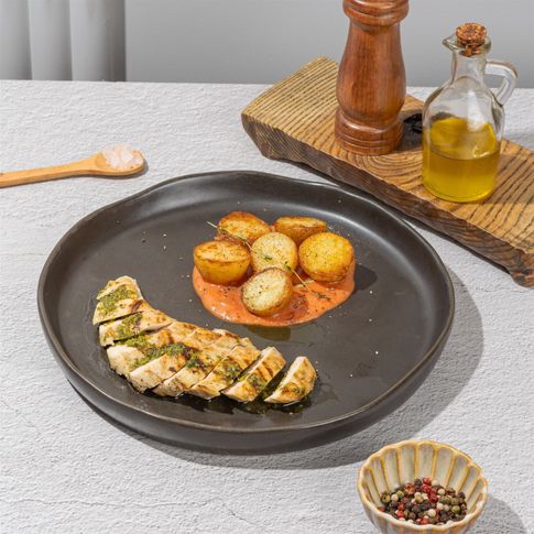 Томленая куриная грудка с песто промо