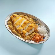 Кацу цыпленок с жареным рисом