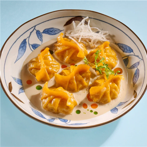 Гедза с цыпленком, кимчи