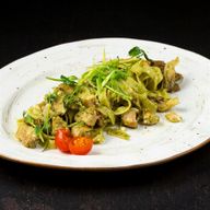 Тальятелле с курочкой гриль