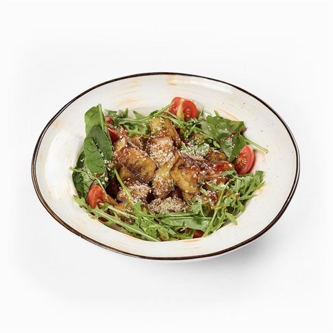 Салат с хрустящими баклажанами