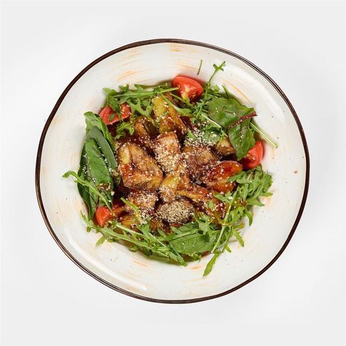 Салат с хрустящими баклажанами