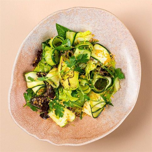 Зелёный салат