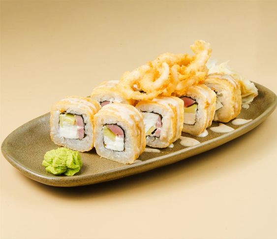 Хрустящий ролл с тунцом