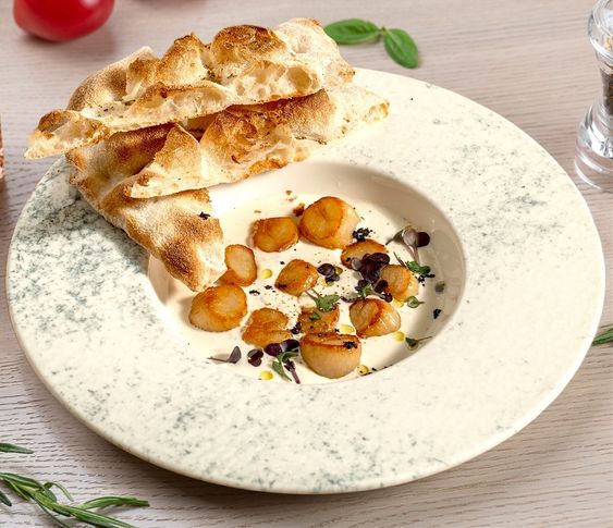 Гребешки в соусе горгонзола