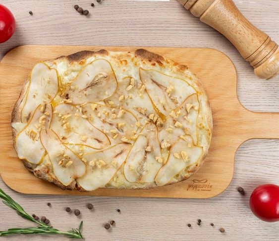 Груша горгонзола