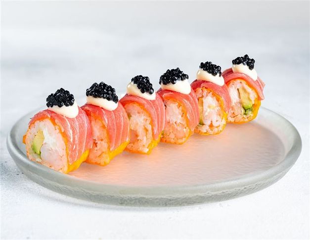 Ролл с тунцом и креветками