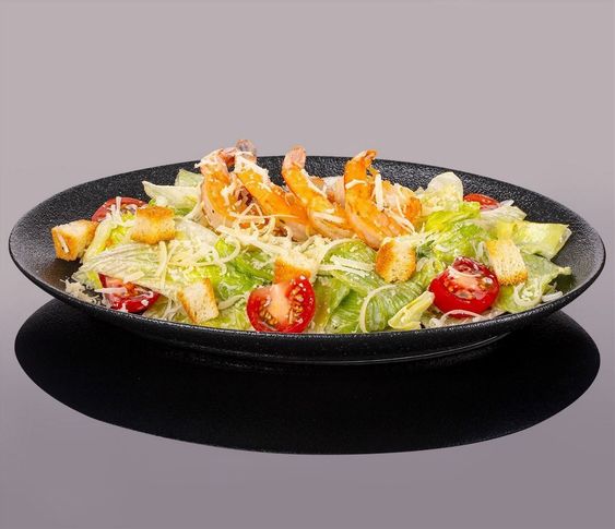 Салат Цезарь с креветкой